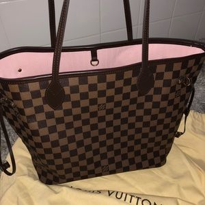 Louis Vuitton never full mm in Damier